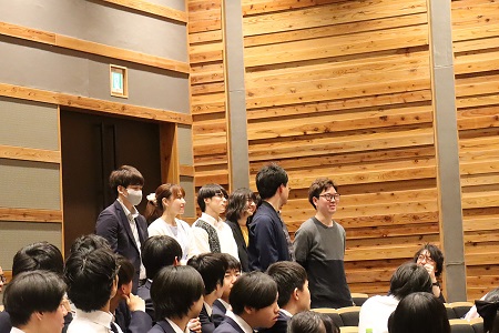 学び足しデザイン工房 aiEDU JAPANのメンバー。いろいろな大学から学生が参加している。