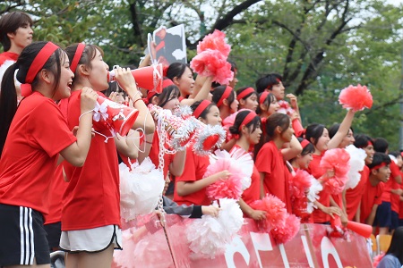 熱い声援が送られました