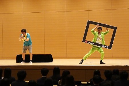 簡単に大金を稼げる、そんなうまい話には十分注意を！