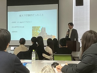 震災後から健康調査に携わっている常盤病院の尾崎章彦医師からお話を聴きました。