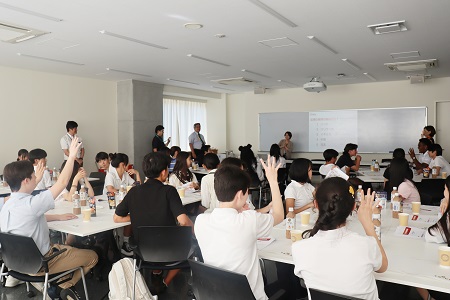 解答が分かれましたが正解は「中国」だそうです