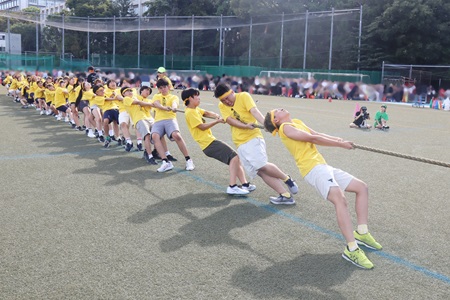 選抜種目 綱引き「鎧鋼の力比べ」