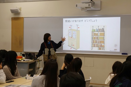 せっかくの転倒防止器具も正しく設置しないといざという時に役立たないと語るあんどうさん