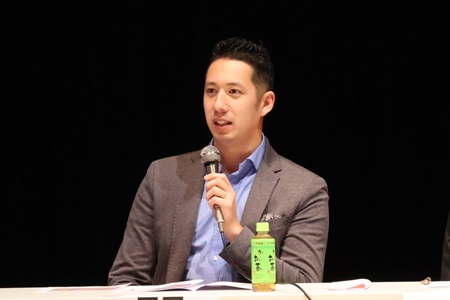 「困っている人を助けたい！」。その思いから、キャリアを見つめなおし、消防士への転職を果たした関さんには、職場での貴重な体験談を語っていただきました