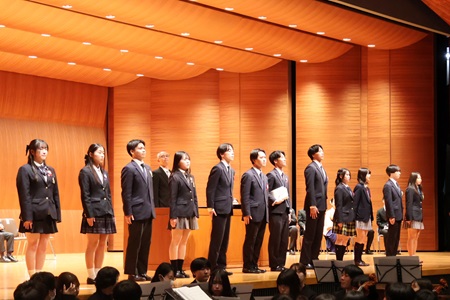 皆勤賞や各種表彰も行われました