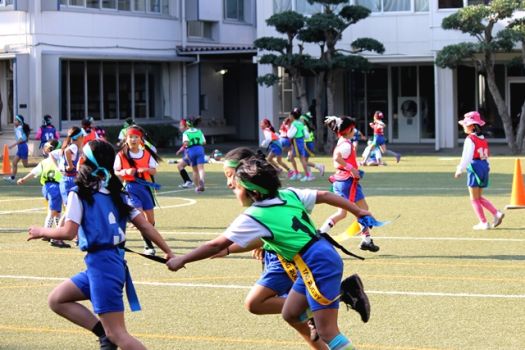 ２年生学年対抗スポーツ大会。 白熱した戦いになりました。