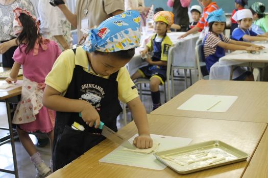 ２年　うどん作り