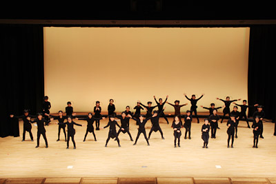 クラスみんなが心を１つに　　—第198回　劇の会—