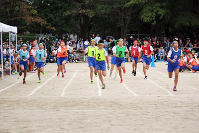 ６年：クラス対抗リレー