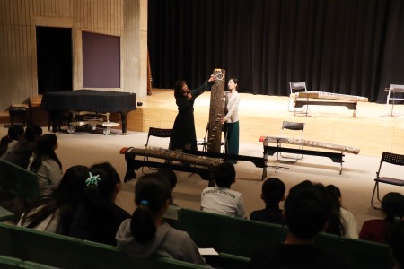 各部分の名前や材質など、お箏は知れば知るほど奥深い