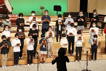 ブラスバンド部カリンバ演奏「ジングルベル」