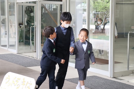 無事に入学式を終え、笑顔もみられました