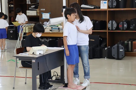 身長・体重計測