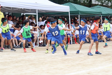 最後の種目は男子選抜リレー