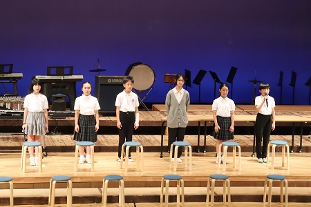 6年生代表による開会のあいさつ