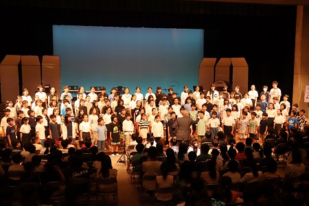 合唱　6年欅組・柚組・楓組