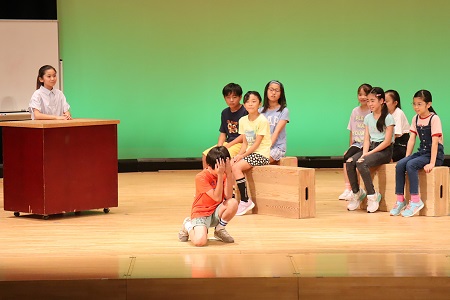 転校することが決まって落ち込むゴロウ