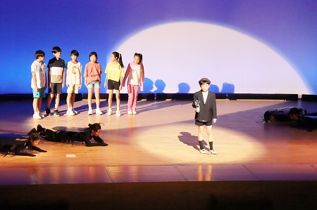 不思議な男の子に出会います