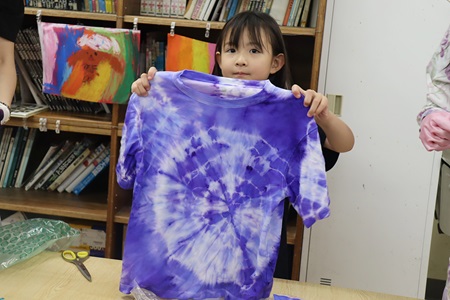 タコ糸やゴムで縛って染めたらとっても素敵な模様ができました