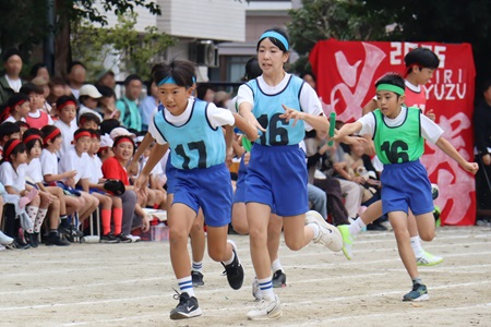 クラス対抗リレー（6年生）