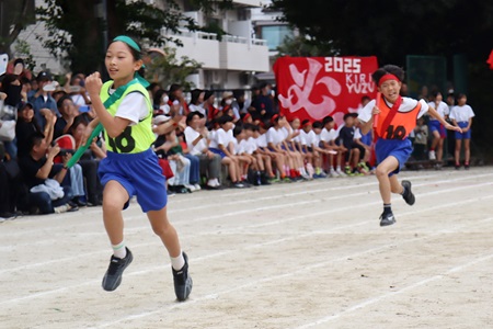 クラス対抗リレー（4年生）