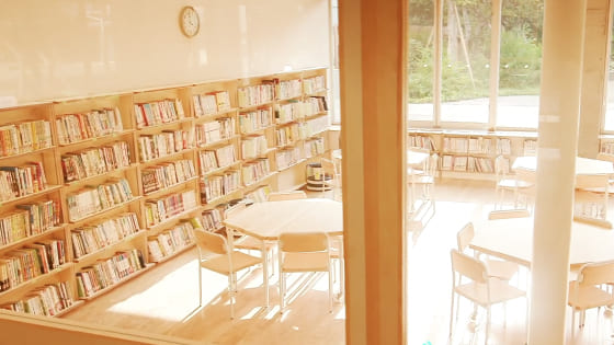 美術「くるくる紙コップ」