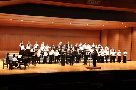 成城合唱団による合唱