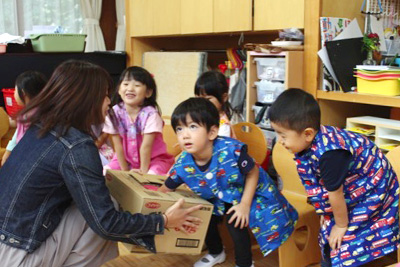 野菜スタンプであそぼう！－環境学習を行いました－