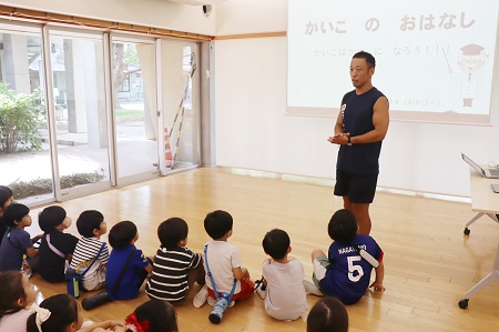 理科の授業体験 かいこのおはなしを聞いて、クイズに挑戦