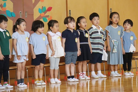 最後は「山の音楽家」を歌い、始業式を終えました