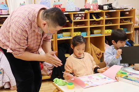 窓を開くとみんな笑顔に