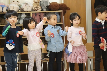 思い出の歌「バスごっこ」