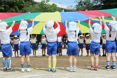 年長組「バルーン体操」