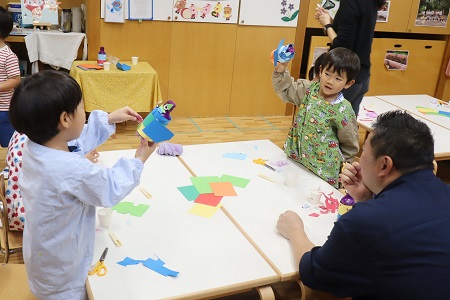 羽をつけたから空も飛べる！