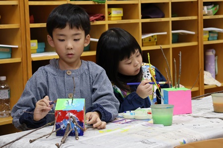 細かいところも色を塗っていきます