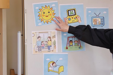 日常の様々な場面でのテレビやゲーム、タブレットの使い方を話し合いました